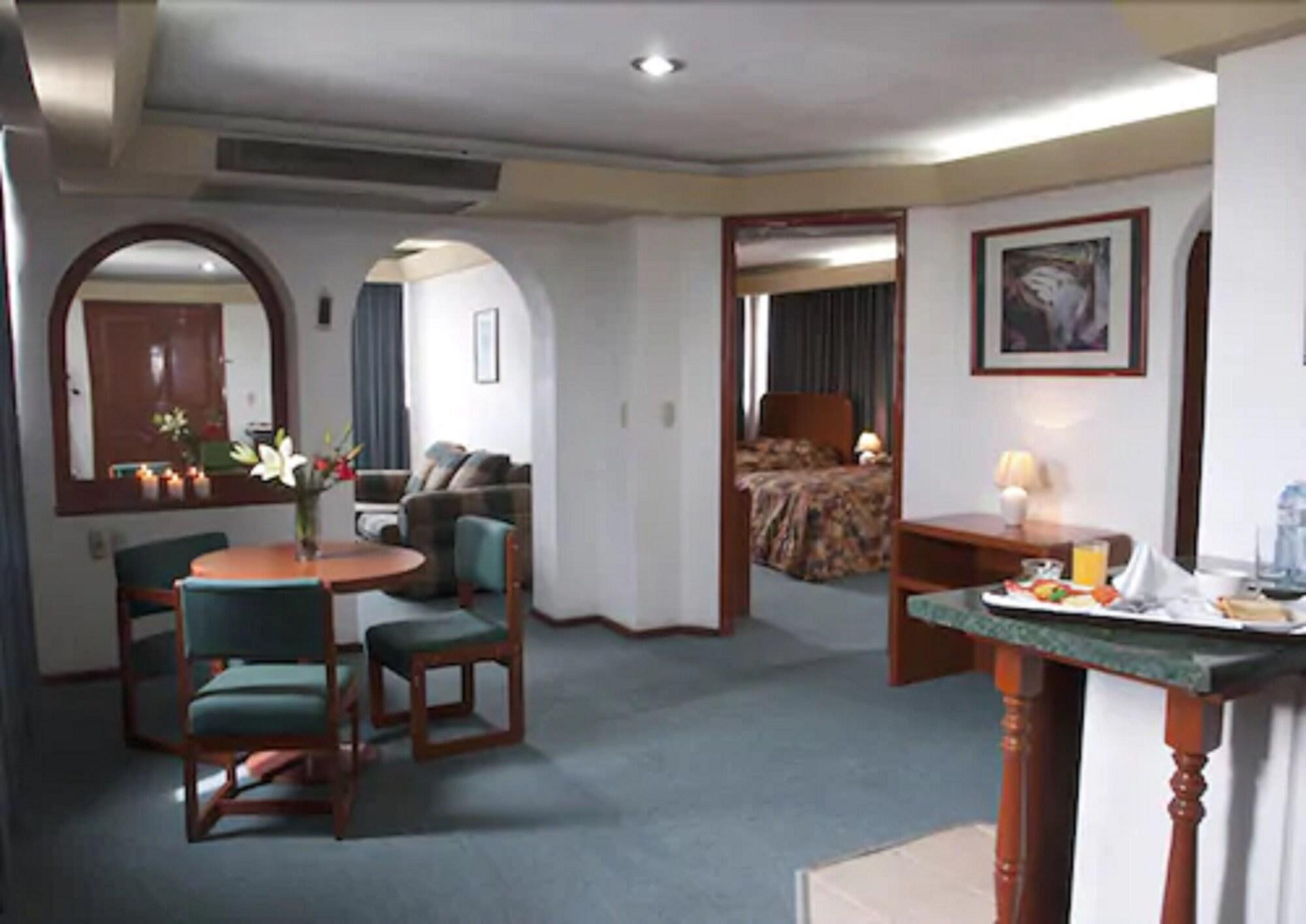 Hotel Real Rex León Exterior foto